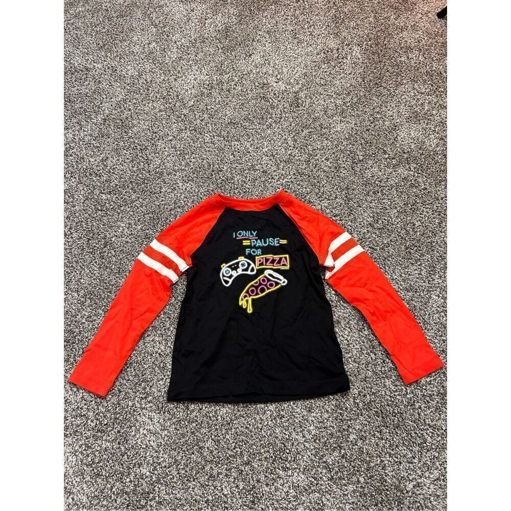 ‼️sale‼️Lands end video game tee size 2-3 C33-34